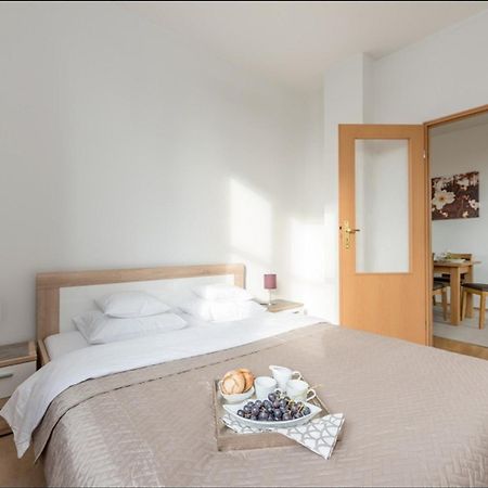 P&O Apartments Zgoda وارسو المظهر الخارجي الصورة