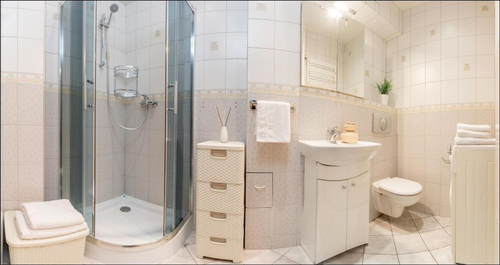 P&O Apartments Zgoda وارسو الغرفة الصورة